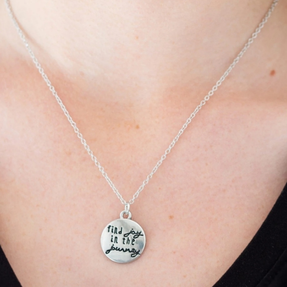 Silver necklace/earrings